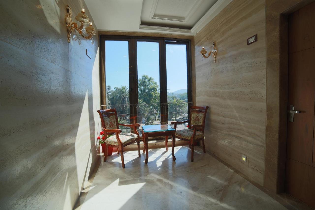 Hotel Sheratone Mount Abu Eksteriør bilde