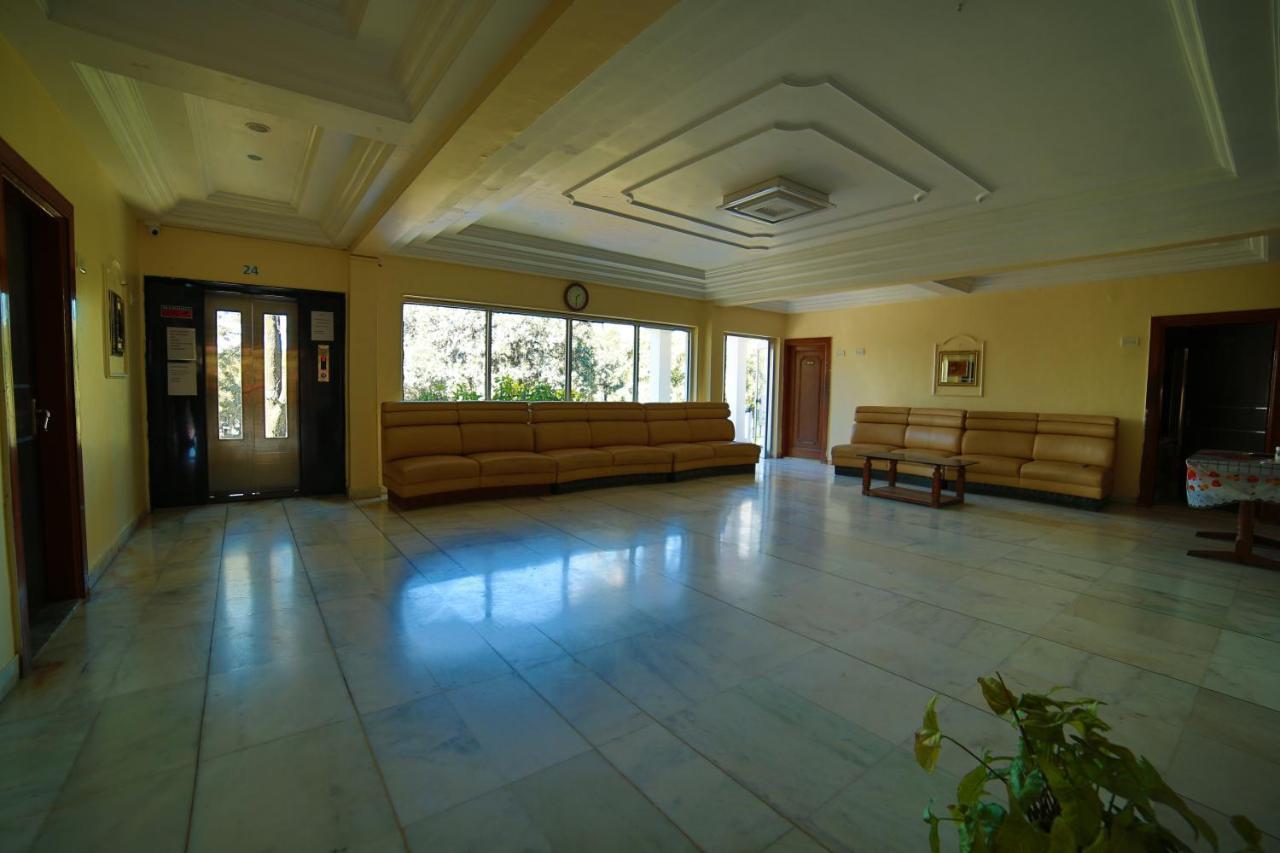 Hotel Sheratone Mount Abu Eksteriør bilde