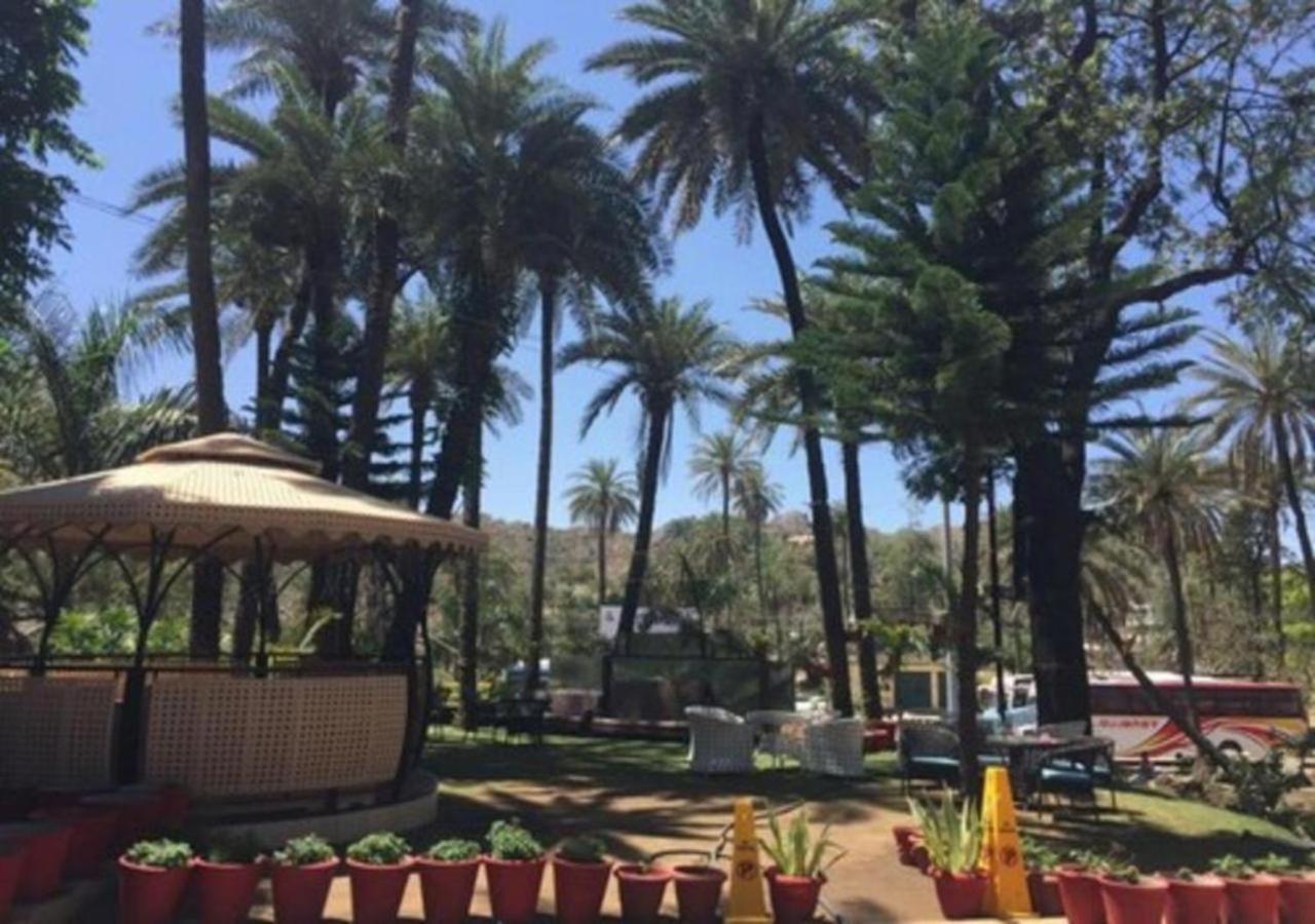 Hotel Sheratone Mount Abu Eksteriør bilde
