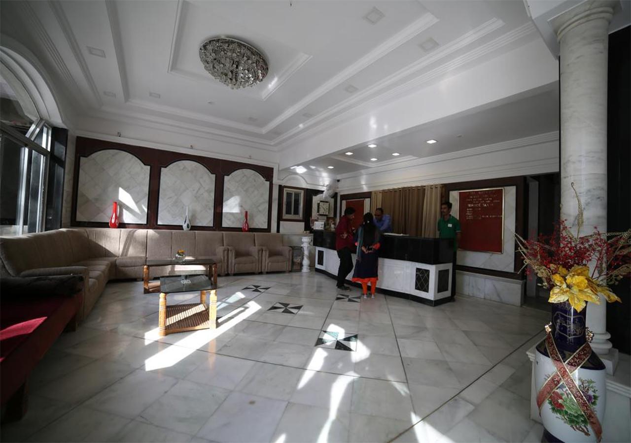 Hotel Sheratone Mount Abu Eksteriør bilde