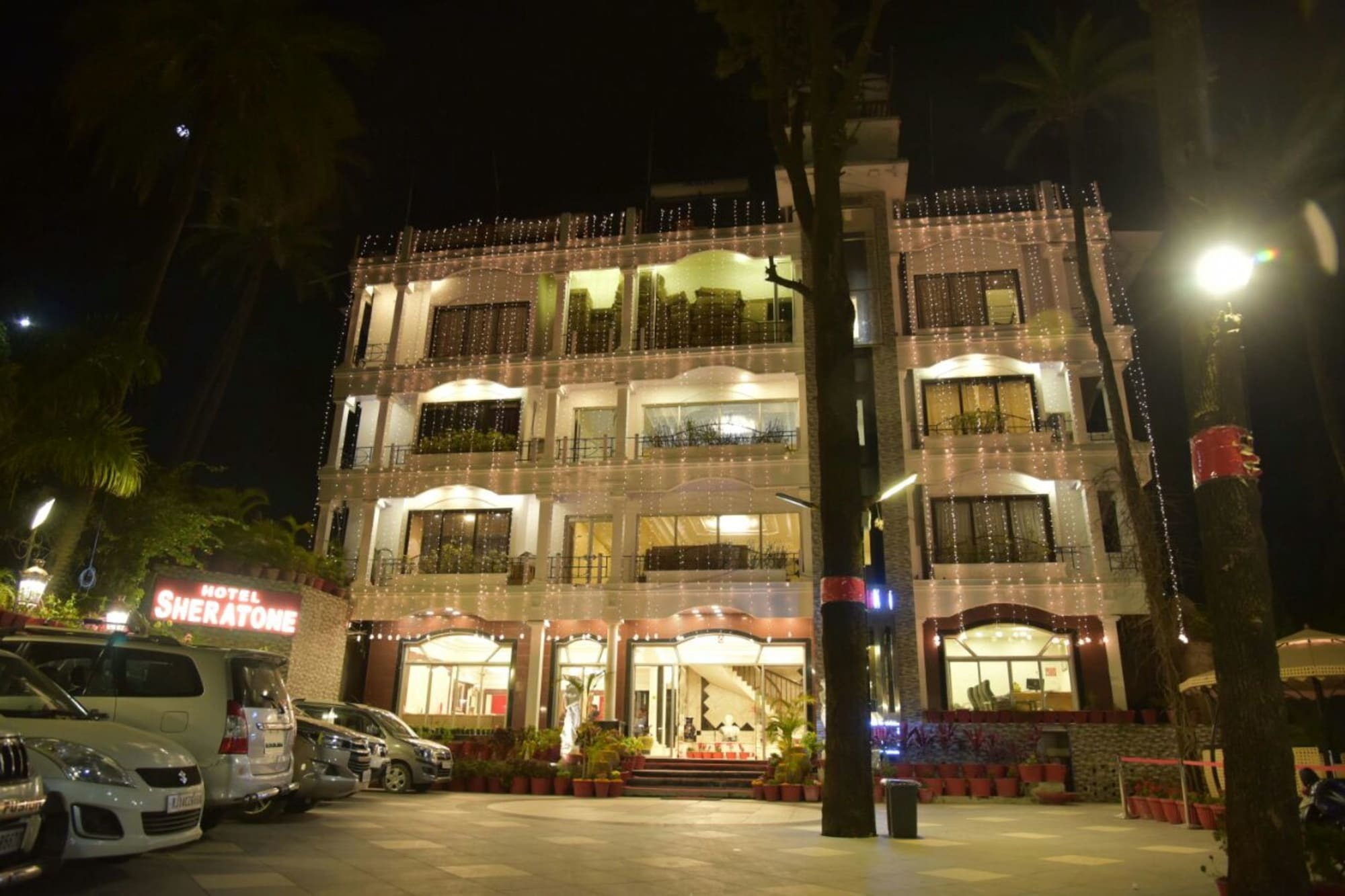 Hotel Sheratone Mount Abu Eksteriør bilde